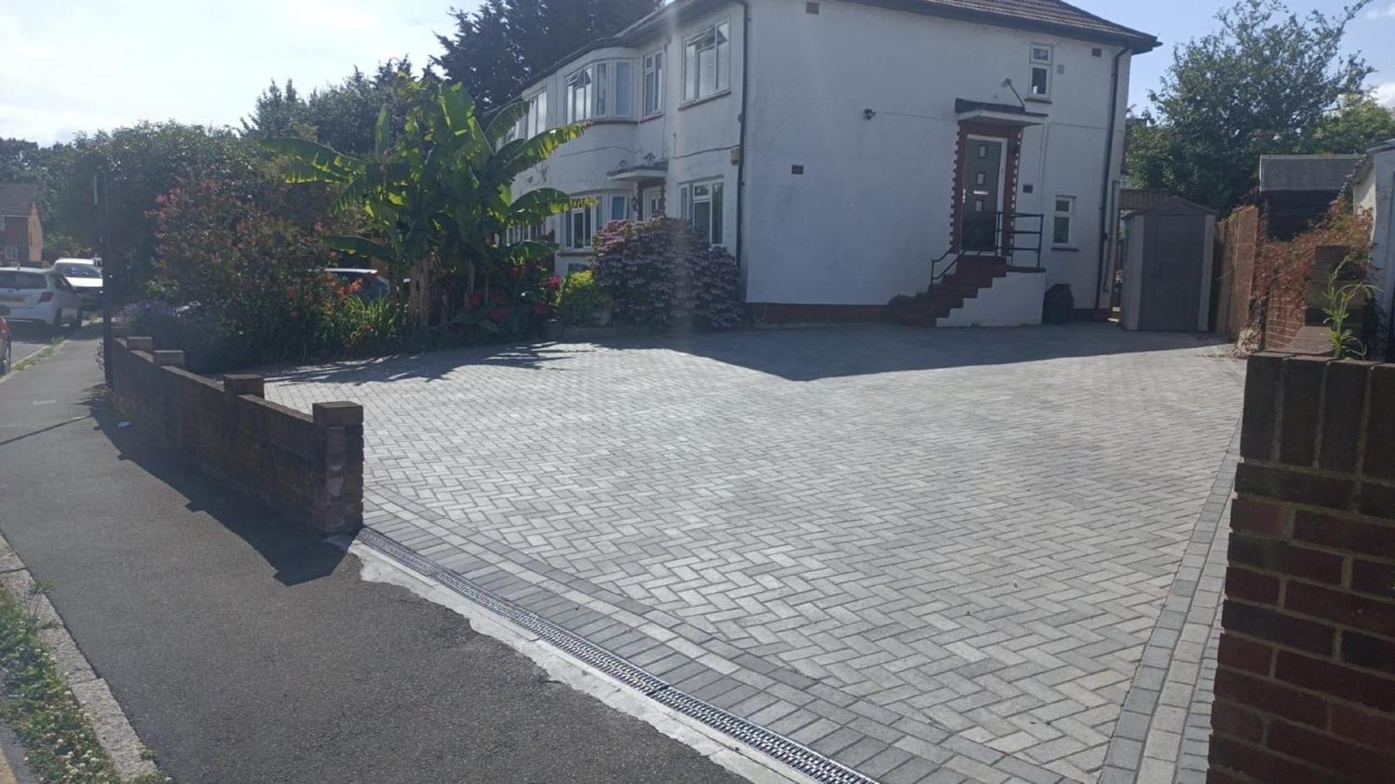 L'Auberge Close Syon Lane Station And Heathrow London Ngoại thất bức ảnh